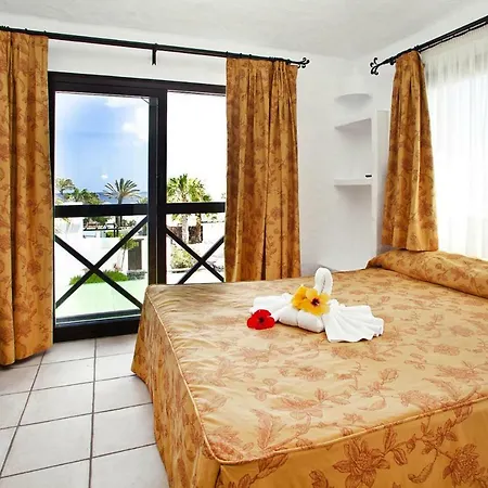 Holiday Villas Kamezi Playa Blanca Ace03034 Oyb 度假居 普拉亚布兰卡