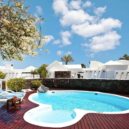 Holiday Villas Kamezi Playa Blanca Ace03034 Oyb 度假居 普拉亚布兰卡