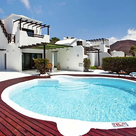 Tatil Evi Holiday Villas Kamezi Playa Blanca Ace03034 Oyb