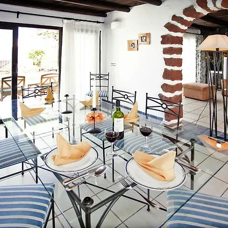 Holiday Villas Kamezi Playa Blanca Ace03034 Oyb בית נופש *