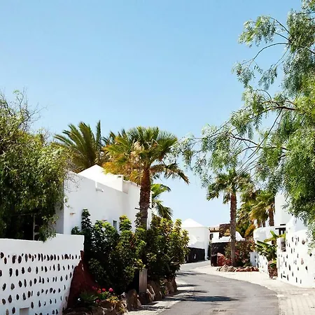 Holiday Villas Kamezi Playa Blanca Ace03034 Oyb פלאיה בלנקה